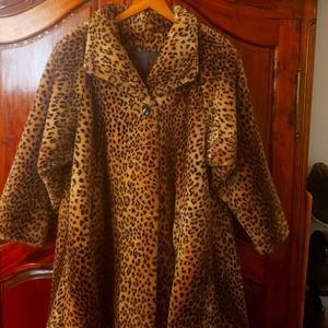 Oversized leopard faux fur coat